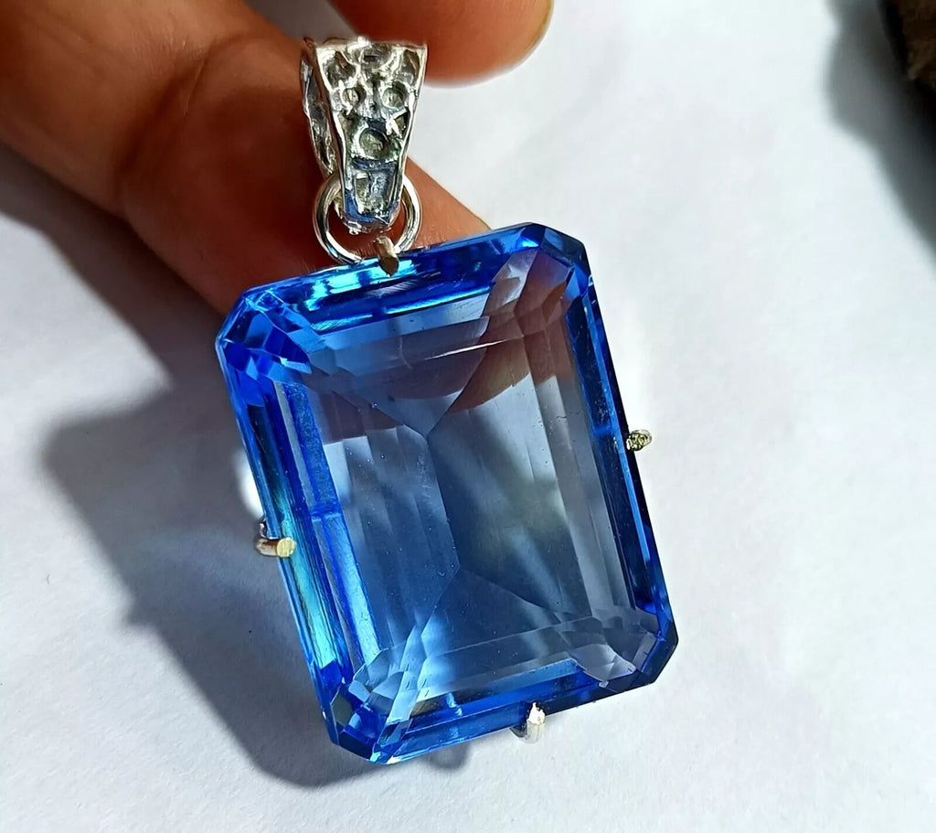 a5cda317-16b9-4d60-8b6f-88d82a3f033e