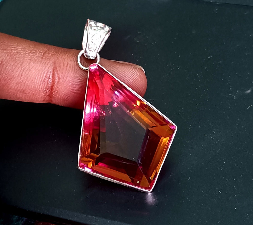 86.95 Ct Natural 7 Color Zultanite Pendant 925 Silver Loose Certified Gemstone