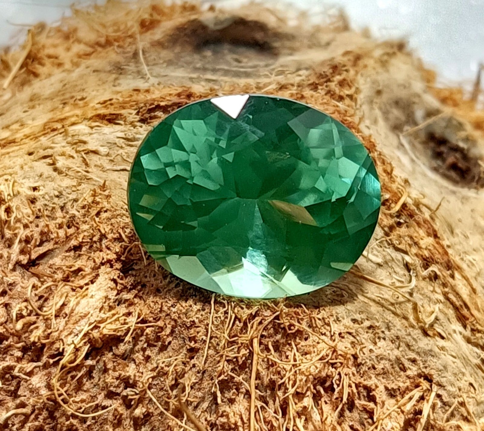 15.40 Ct Natural Green Sapphire Flawless Certified OvalCut Loose Gemstone