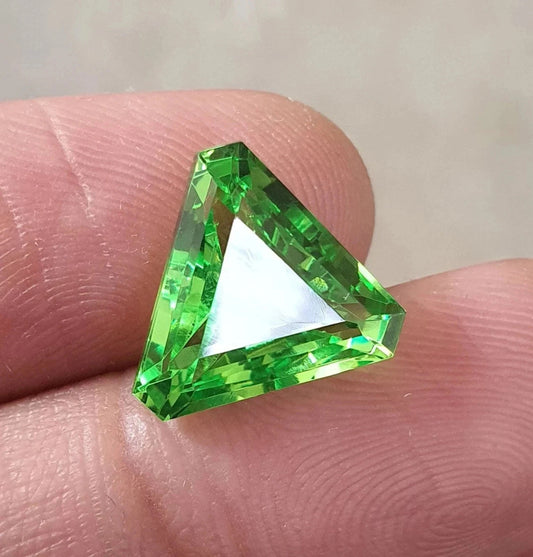 10 Ct Natural Green Peridot Triangle Cut Quality GIE Certified Loose Gemstones
