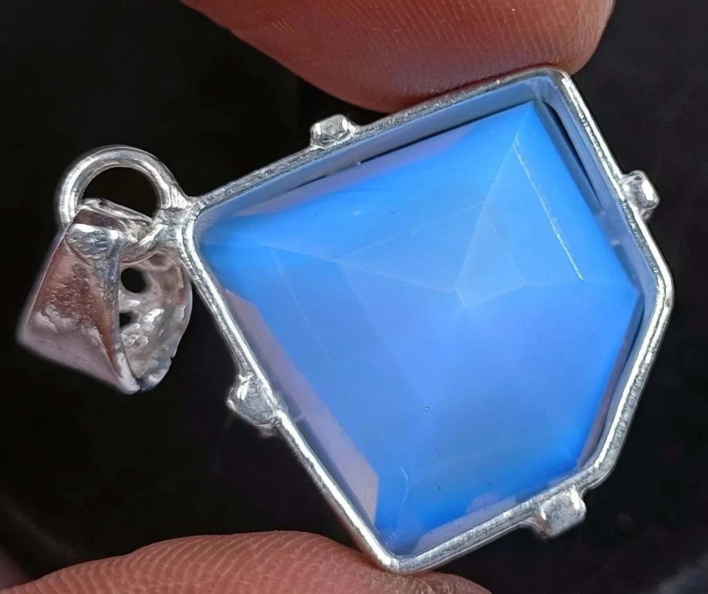 AA+ 57.30 Ct Natural Blue Opal Silver Jewelry Pendant Loose Fancy Cut Gemstone