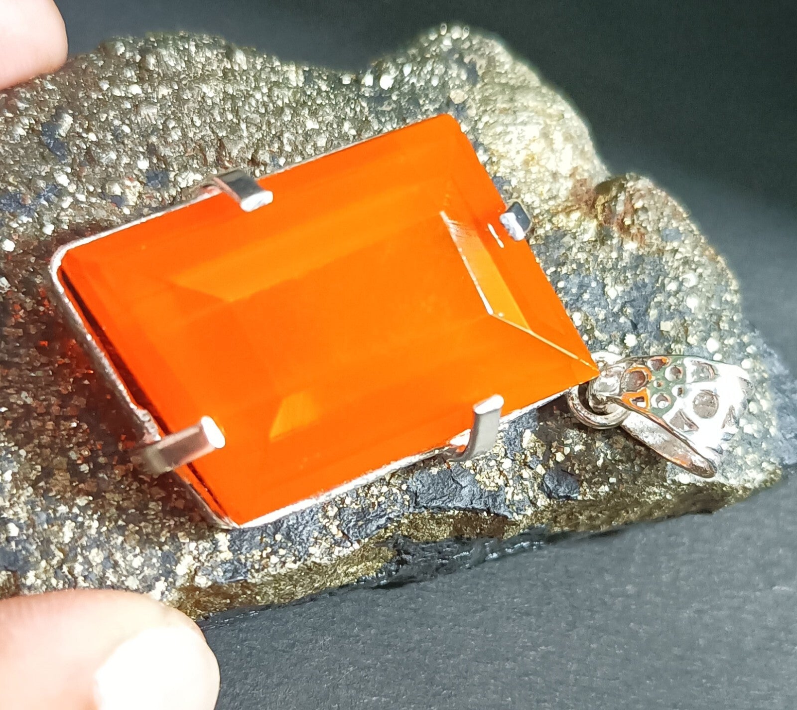 EGL Certified 91.05 Ct Natural Opal 925 Solid Silver Pendant Loose Gemstone