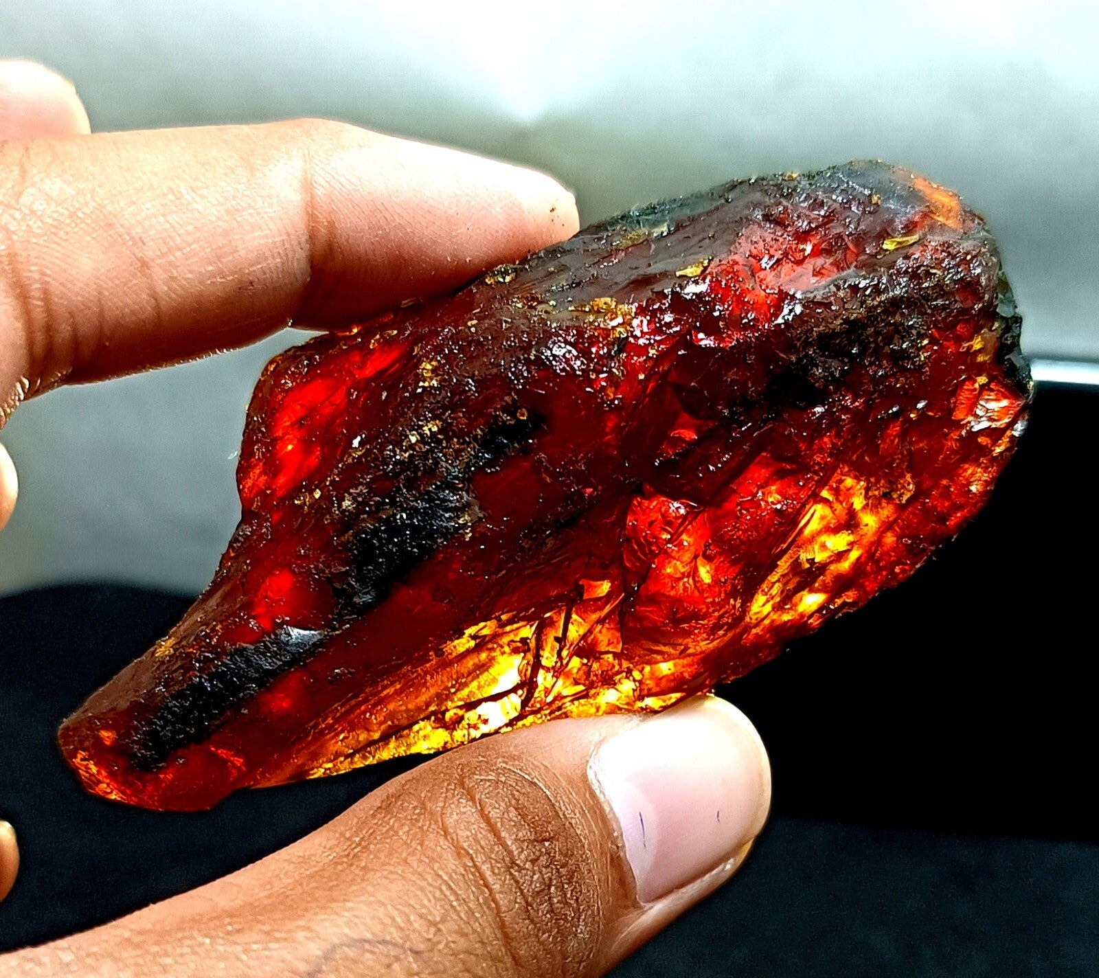 154.10 Ct Natural Honey Baltic Amber Untreated Specimen Certified Rough Gemstone