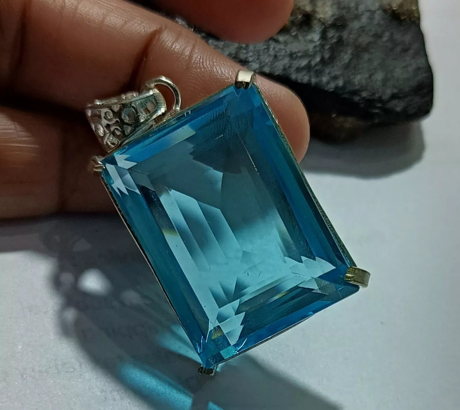 102.35 Ct EGL Certified Natural Topaz 925 Solid Silver Pendant Loose Gemstone