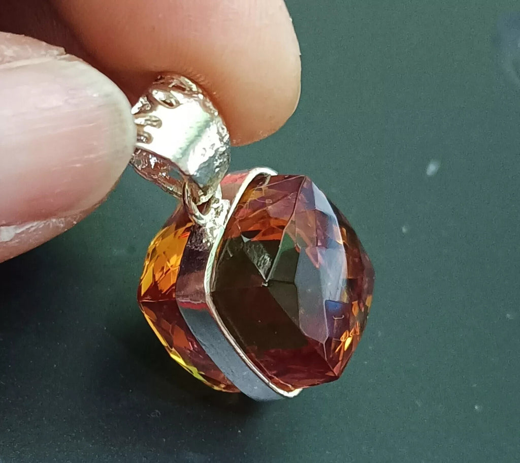 Certified 54.10 Ct+ Natural Zultanite 7 Color Pendant 925 Silver Loose Gemstone