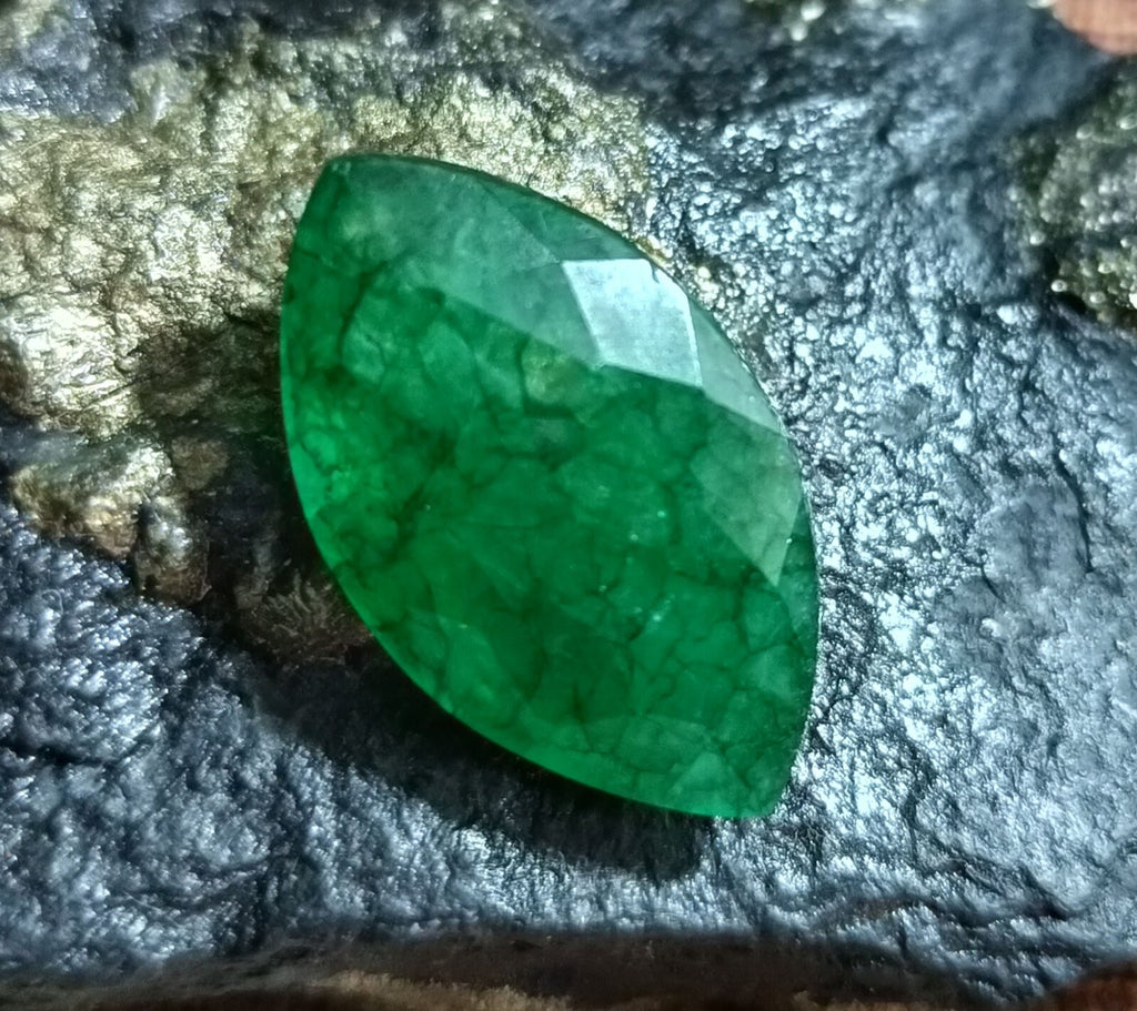 Flawless Natural 13.40 Ct Green Emerald Certified Marquise Facet Loose Gemstone