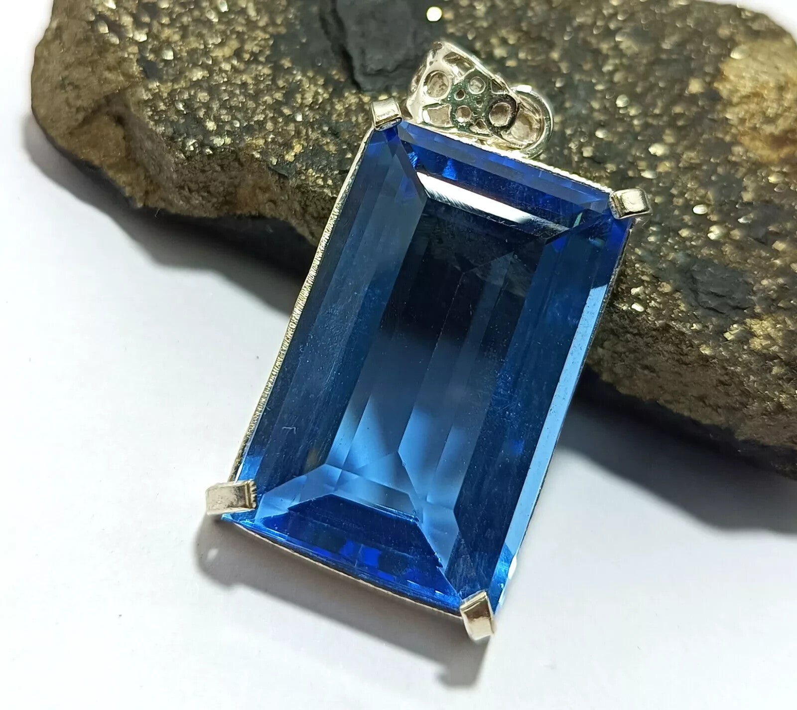 70.75 Ct Certified Lab-Created Topaz 925 Solid Silver Pendant Loose Gemstone