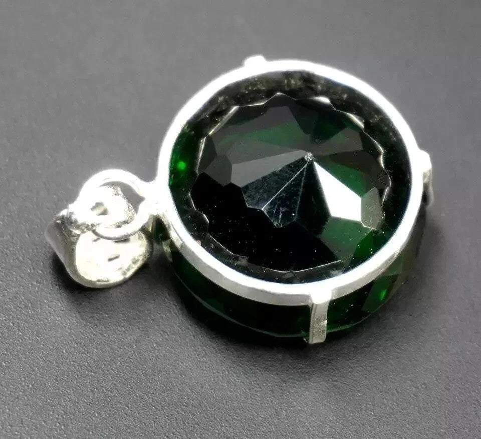 Round Tsavorite Jewelry 96 Ct Green Garnet 925 Solid Silver Pendant Gemstone