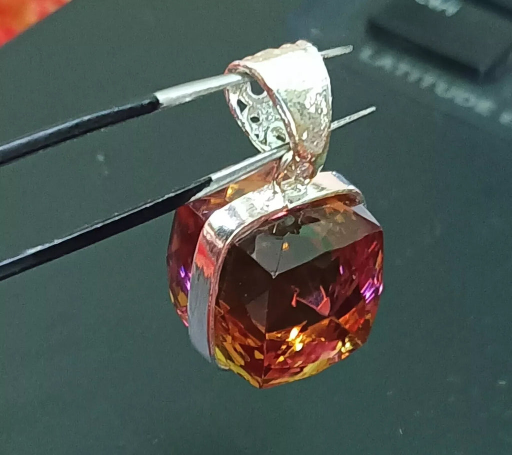 Certified 54.10 Ct+ Natural Zultanite 7 Color Pendant 925 Silver Loose Gemstone