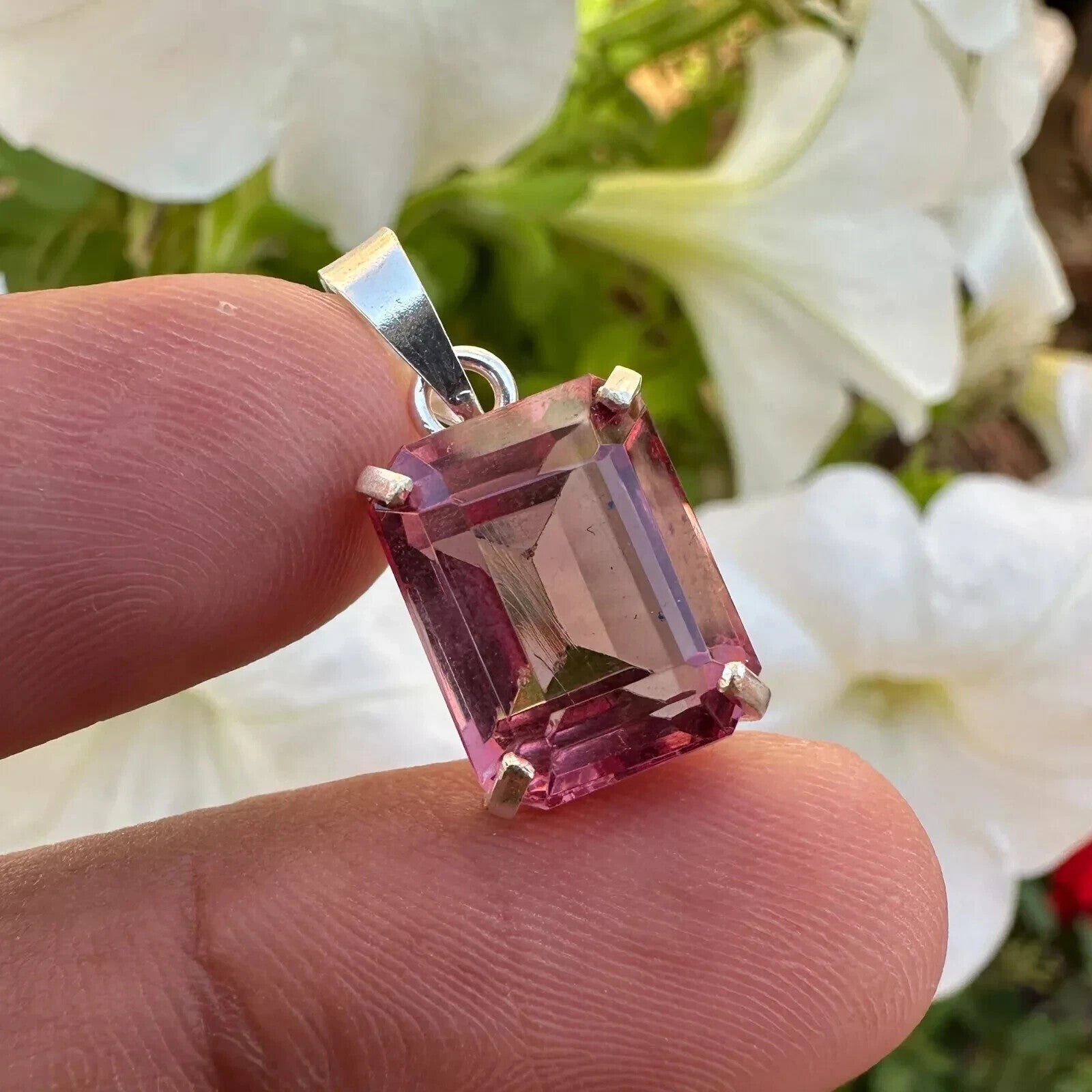 Certified 20 CT Natural Zultanite Color-Change Gemstone Pendant In 925 Silver