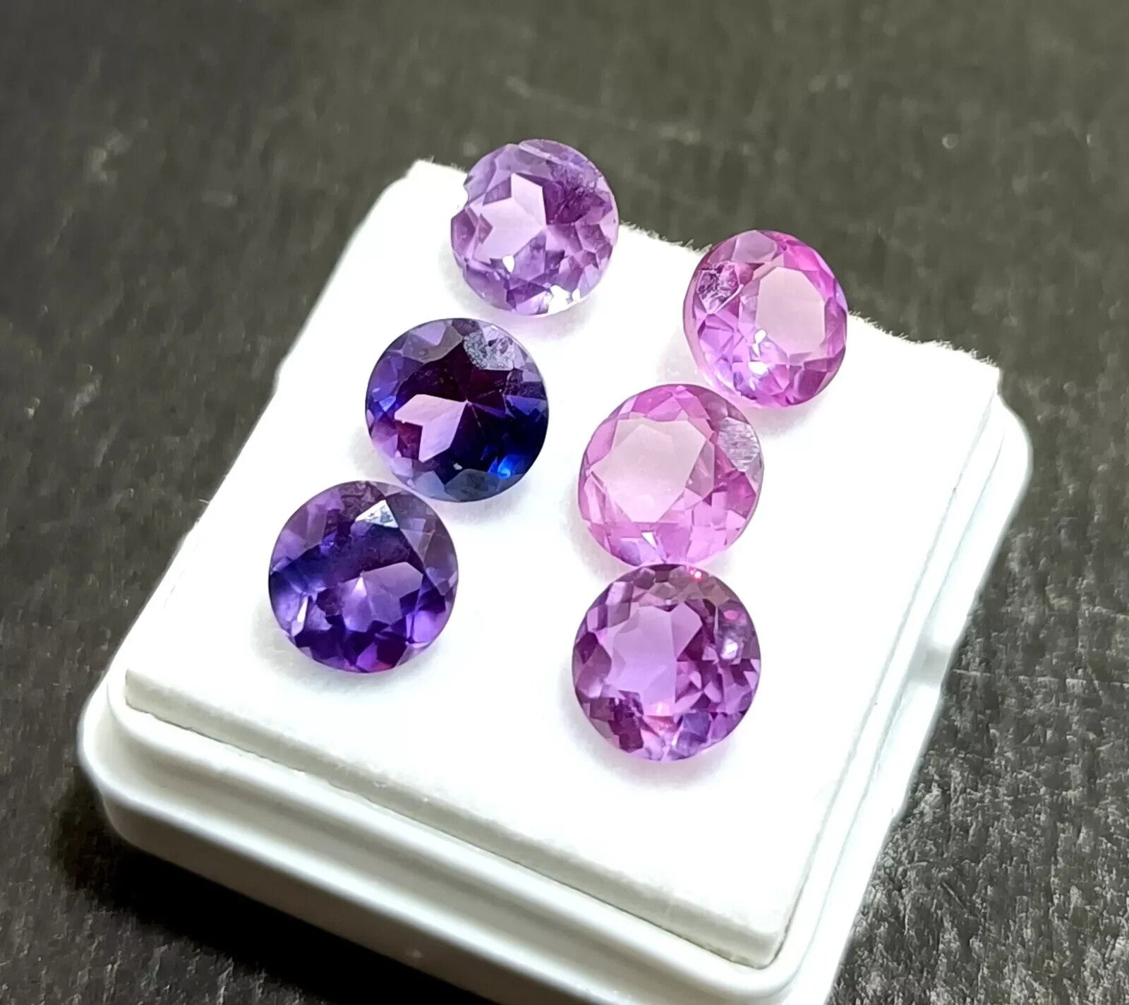 Flawless 6 MM 20 Pcs Natural Bi-Color Certified Sapphire Round Gemstone Lot