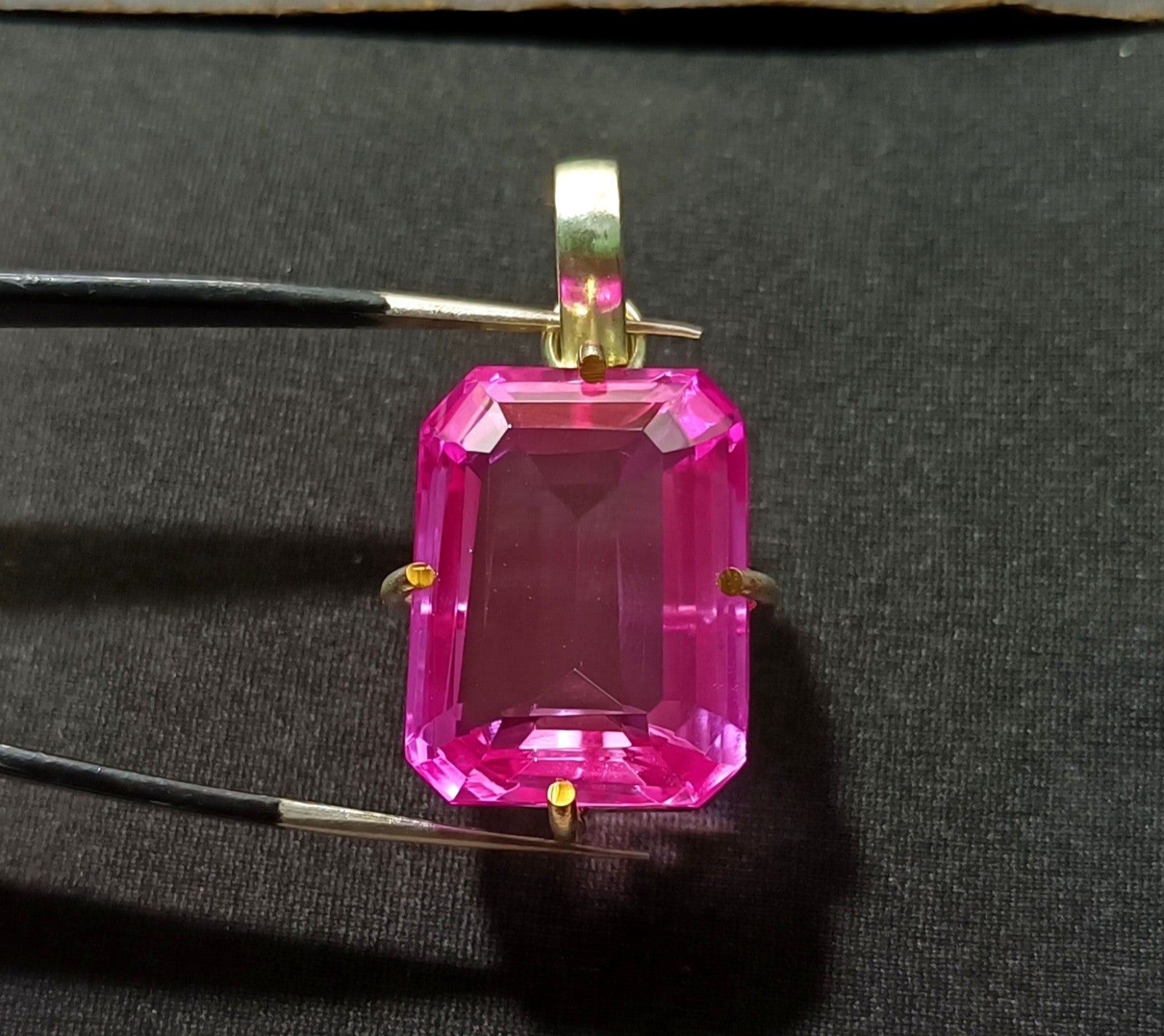 Certified 61.15 CT Natural Padparadscha Sapphire Gems 925 Solid Silver Pendant