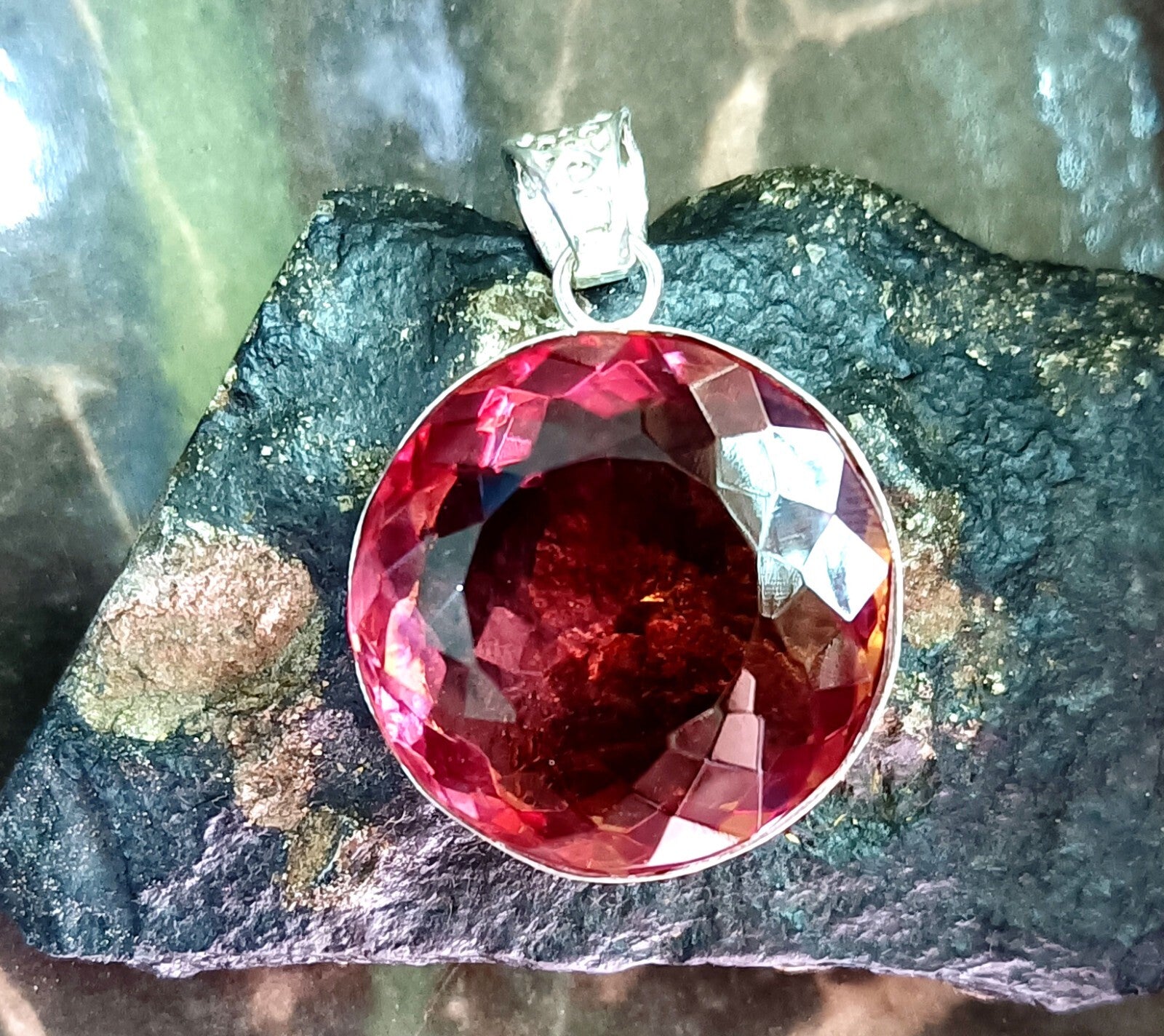 88.15 Ct Natural Zultanite 925 Silver Round Cut Pendant Loose Gems EGL Certified