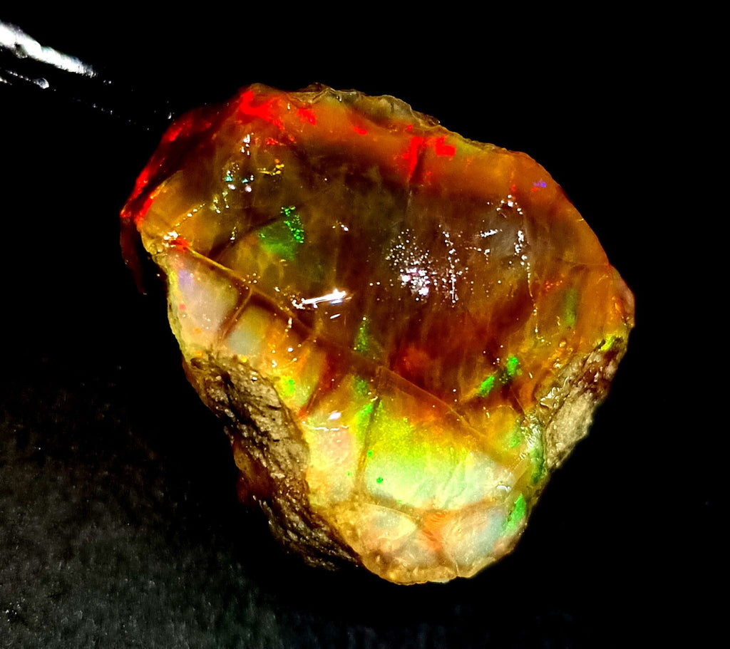 A++Play of Color 89.60 Ct Natural Ethiopian Black Opal Welo Rough LOOSE GEMSTONE