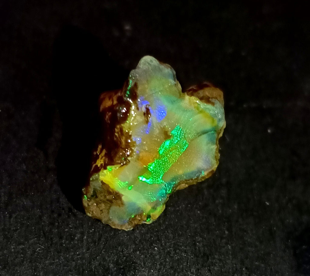 A++Play of Color 11.30 Ct Natural Ethiopian Black Opal Welo Rough LOOSE GEMSTONE