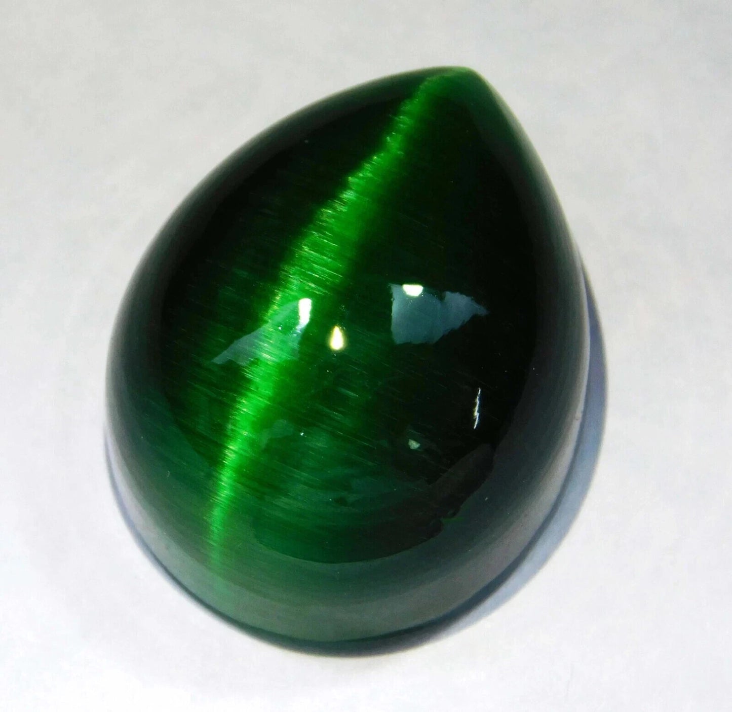 13.25 Ct NATURAL BRAZILIAN Green Cat Eye Loose Cabochon Cut Certified GEMSTONE