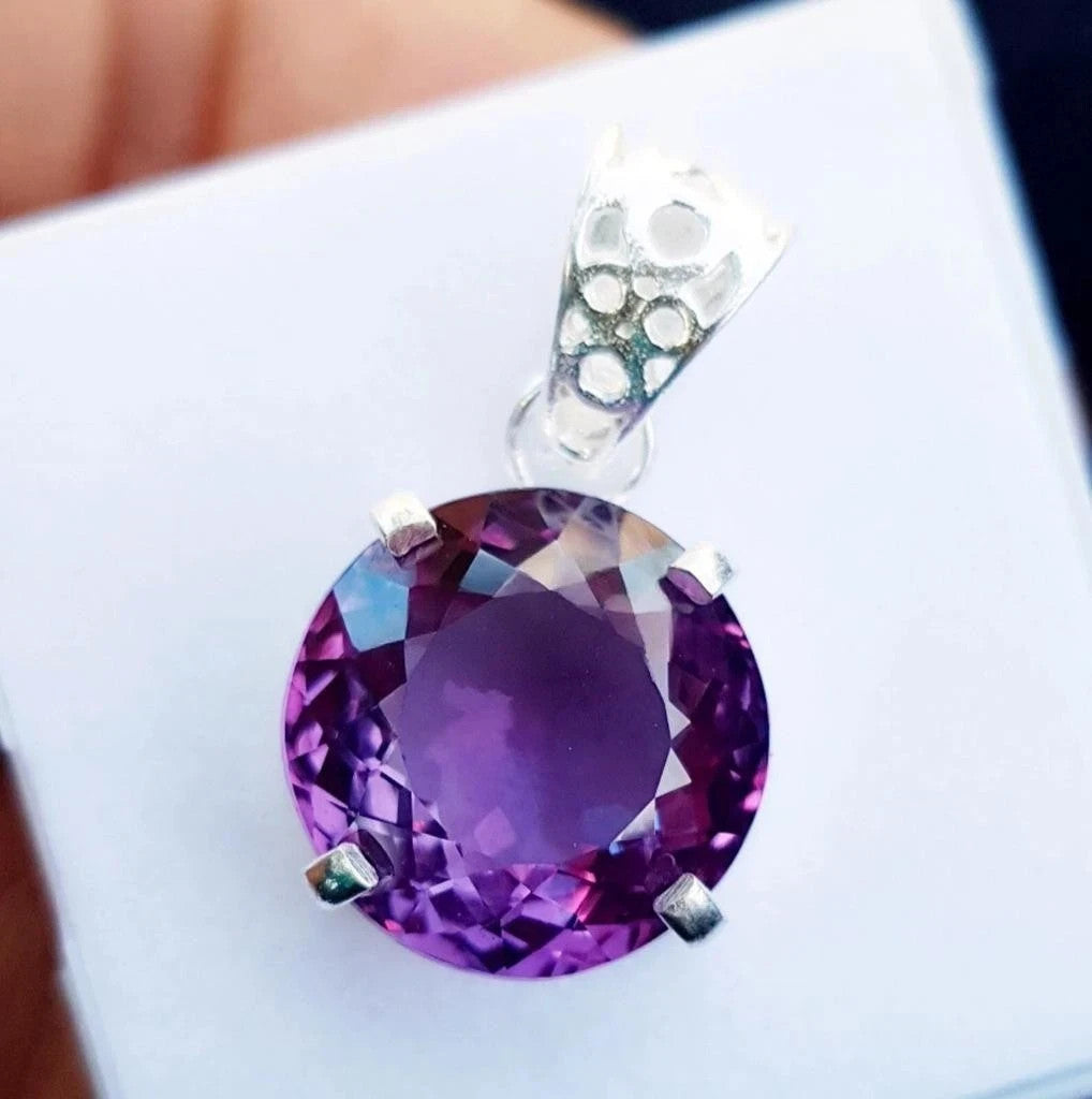 Certified 22 CT Natural Boi-Color Alexandrite Pendant Silver Jewelry gemstone