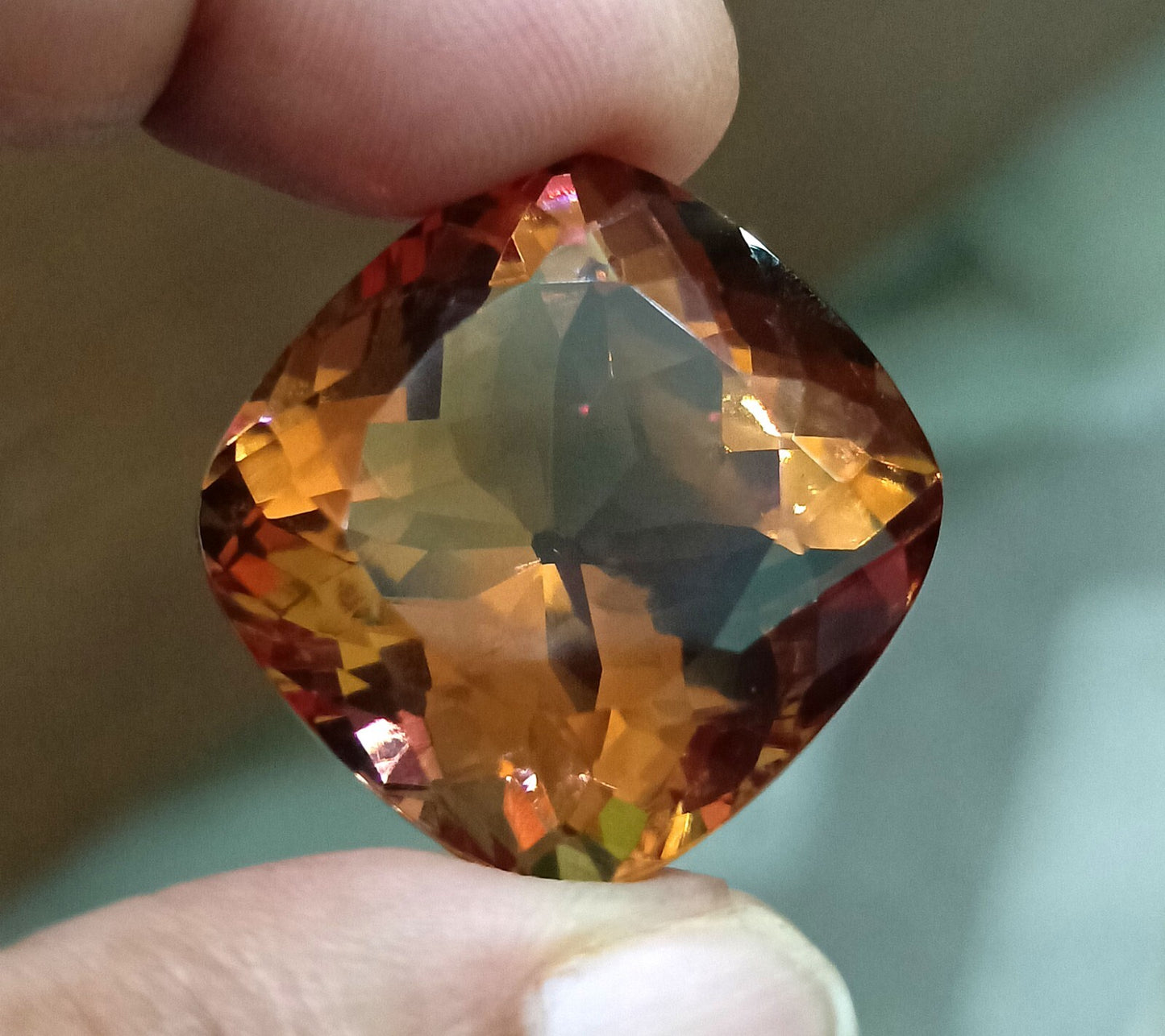 NATURAL Zultanite (7 Color-Change) Loose Certified GEMSTONE Cushion Cut 63.45 Ct
