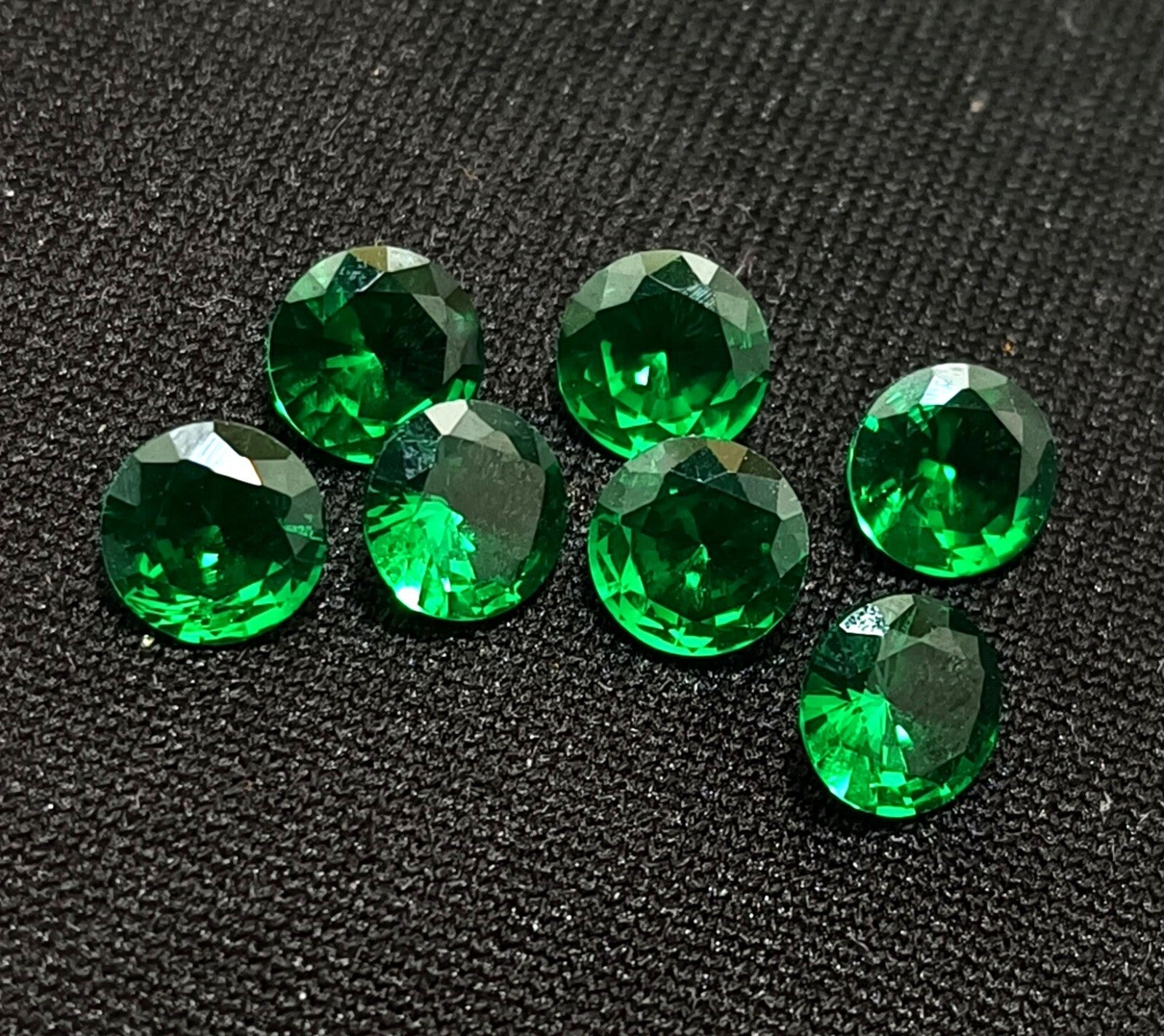 Certified 5 mm Natural Green Sapphire 20 Pcs Lot Round Shape Loose Gemstone