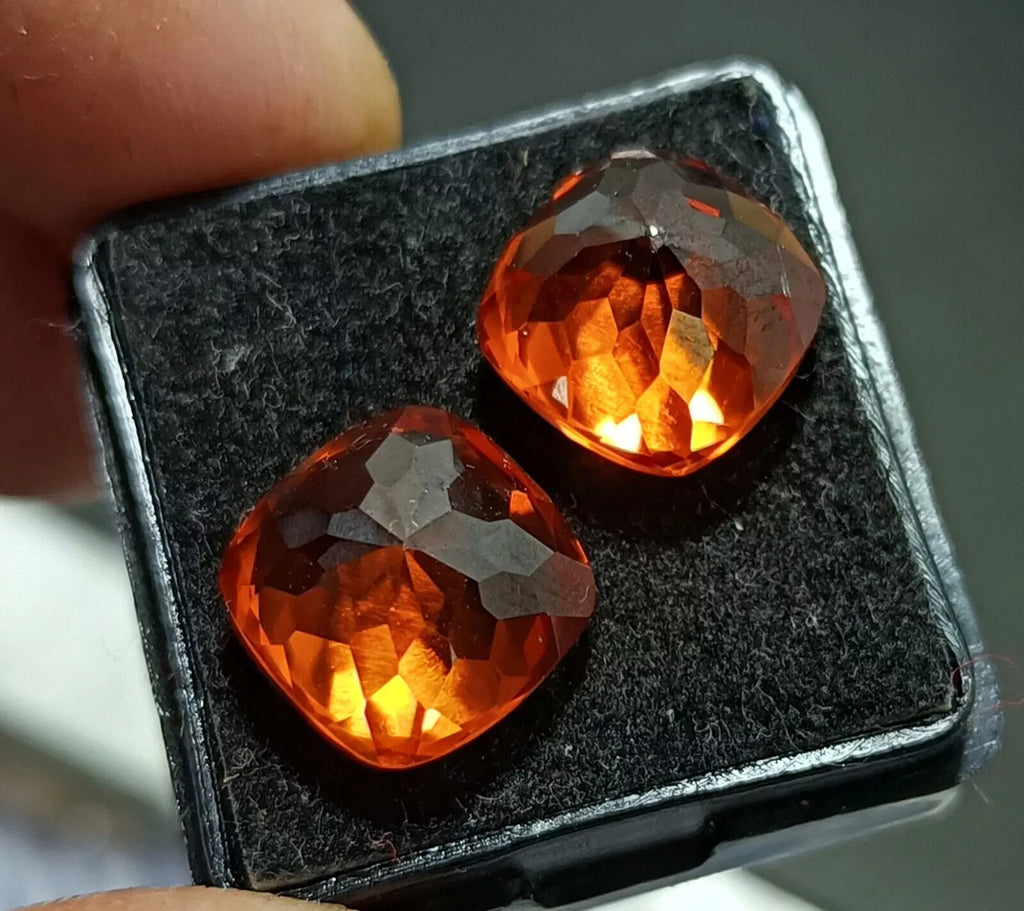 2PCS Natural Montana CUSHIONOrange Sapphire 21.30 Ct Loose GEMSTONE MACHING-PAIR