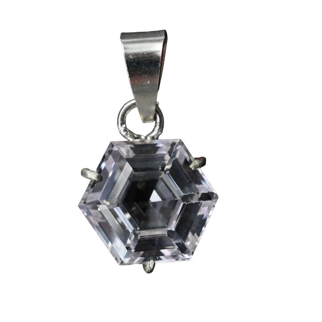 A++ Natural 28 Ct Certified White Sapphire Gemstone 925 Silver solitair Pendant