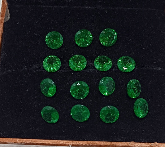Natural Colombia Green Emerald 7 MM Round 20 Pcs Lot Certified Loose Gemstone