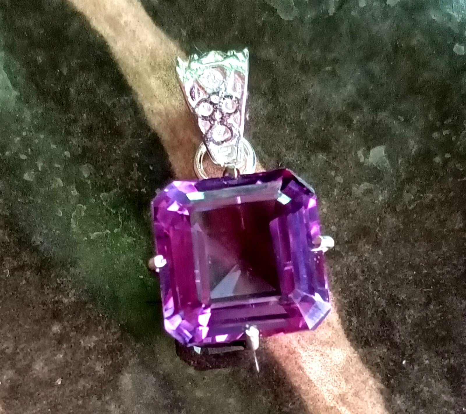 Natural 35.45 CT Color Change Alexandrite Certified Gemstone Pendant 925 Silver