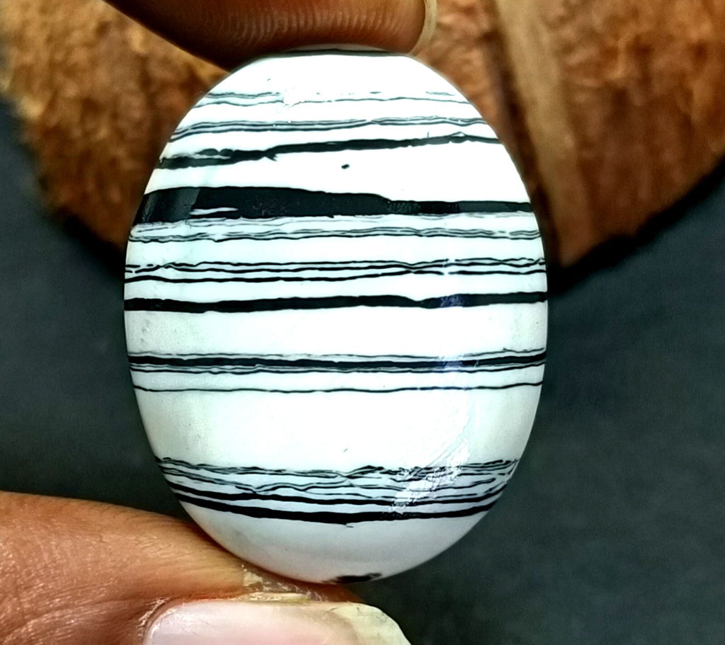 31.95  Ct Natural Turquoise Arizona White oval Cut Loose Gemstone