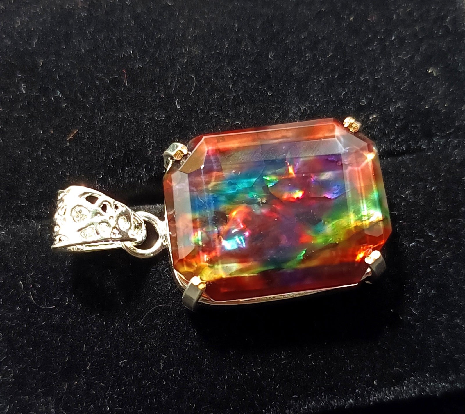 EGL Certified 46.75 Ct Natural Ammolite 925 Solid Silver Pendant Loose Gemstone