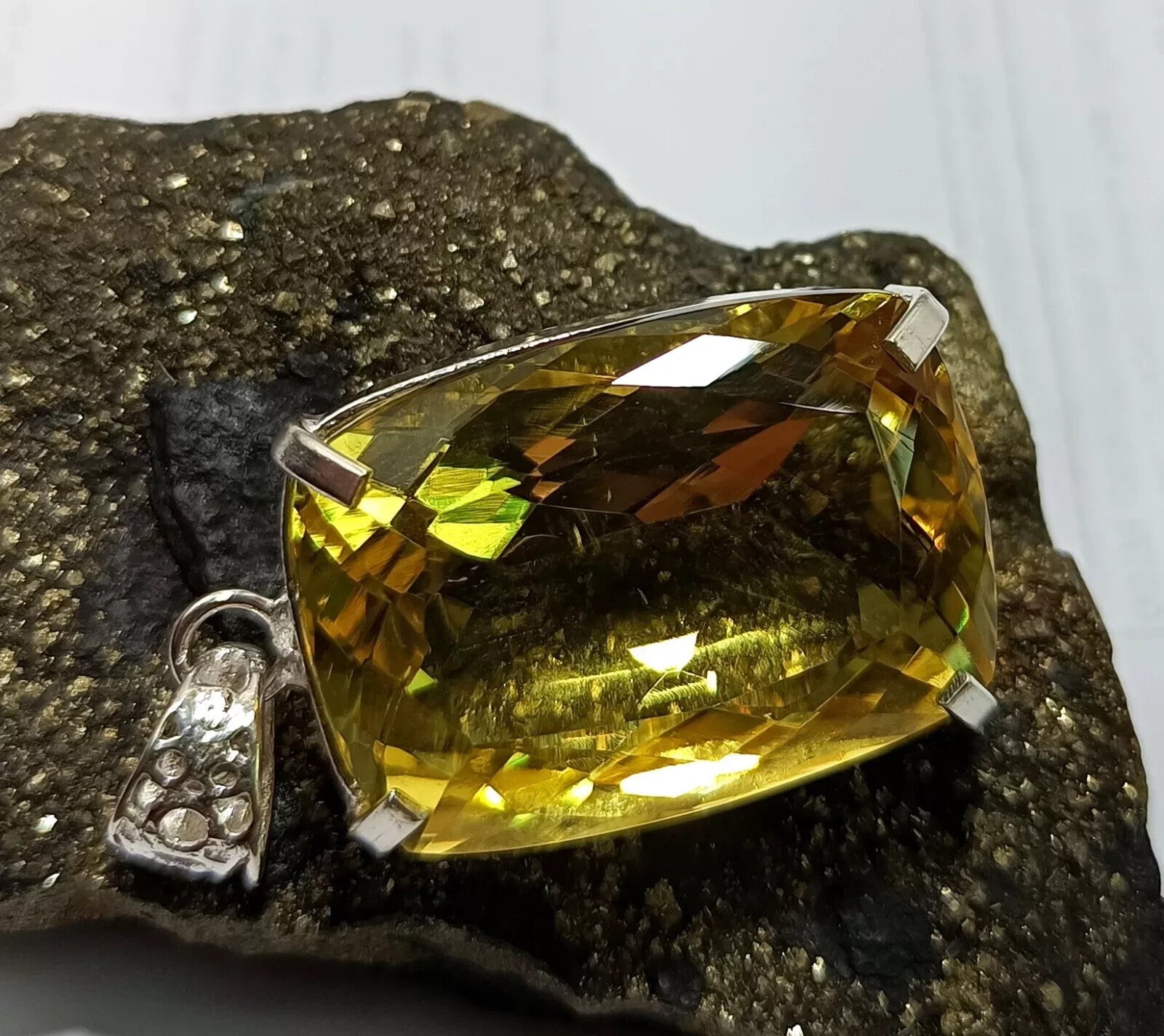 Certified Natural 86.25 Ct Brazilian Cushion Yellow Topaz Pendant Loose Gemstone