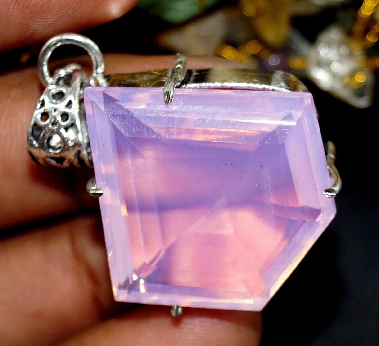 c3e7f74c-ba31-45d1-9cb2-4de0b7b11e21