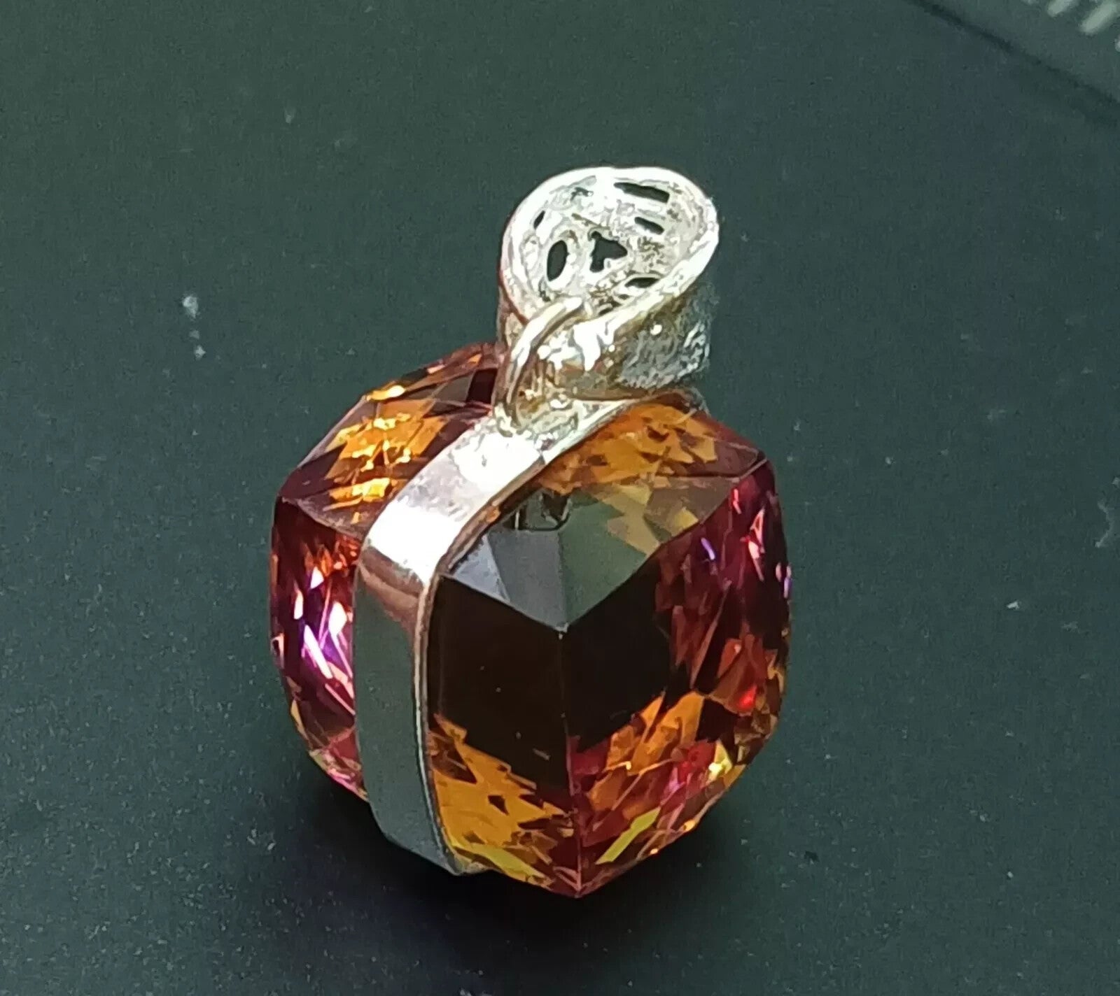 Certified 54.10 Ct+ Natural Zultanite 7 Color Pendant 925 Silver Loose Gemstone