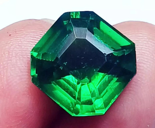 Untreated EGL Certified Flawless 9.85 Ct Natural Emerald Colombia Loose Gemstone