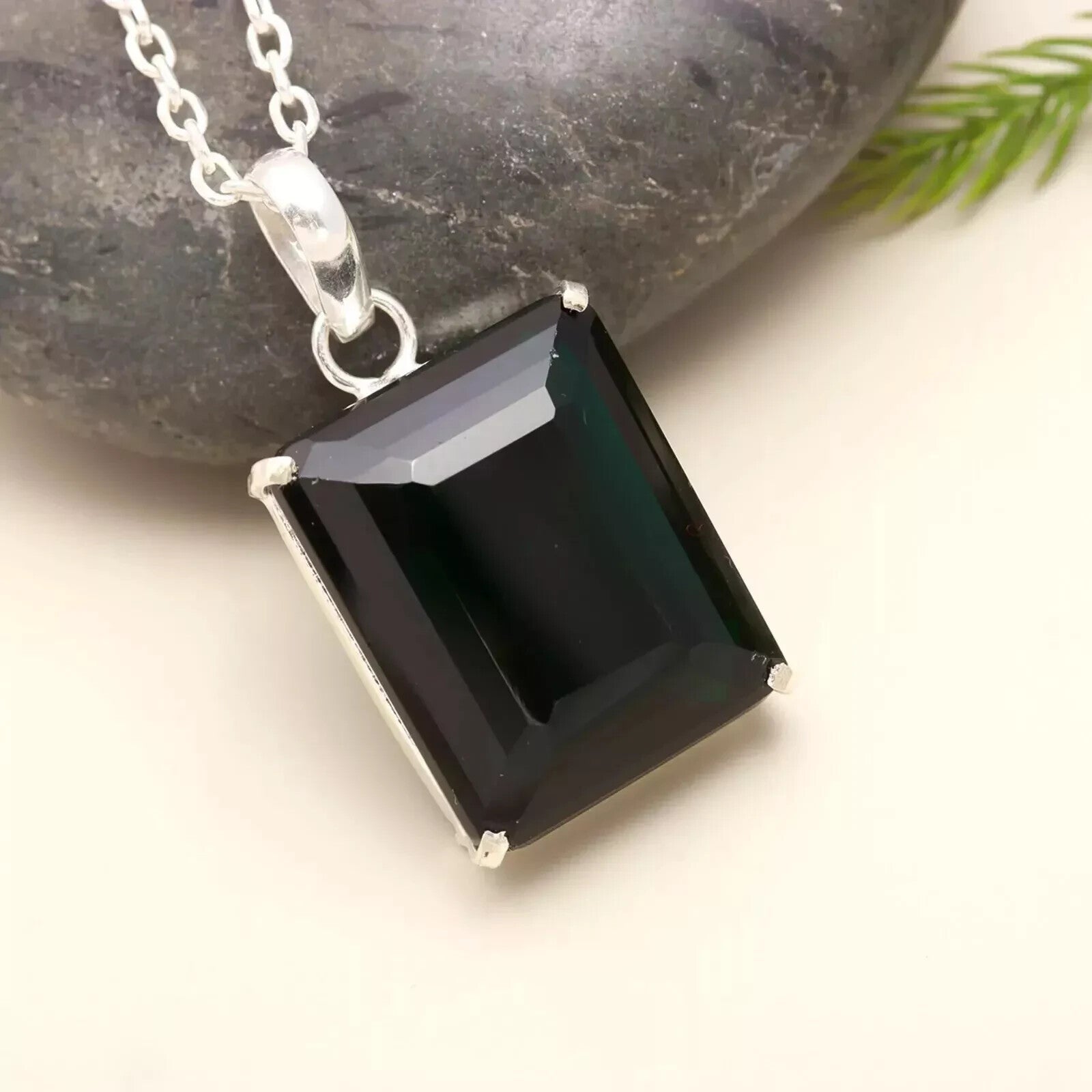 102 ct. natural green topaz Radiant shape solid silver pendant 925