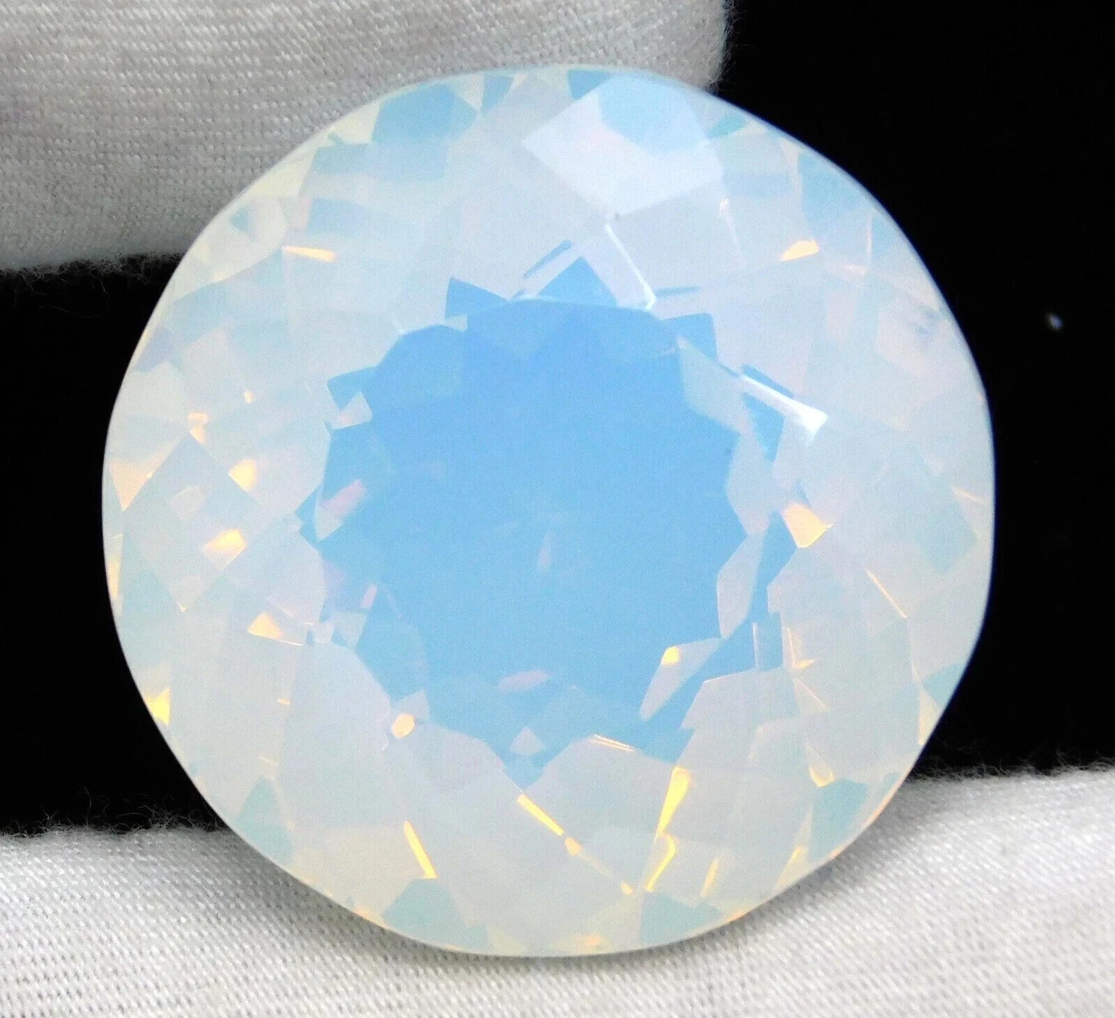 Certified 95.80 Ct Natural Ethiopian Fire Opal Untreated Gemstone Play of Color