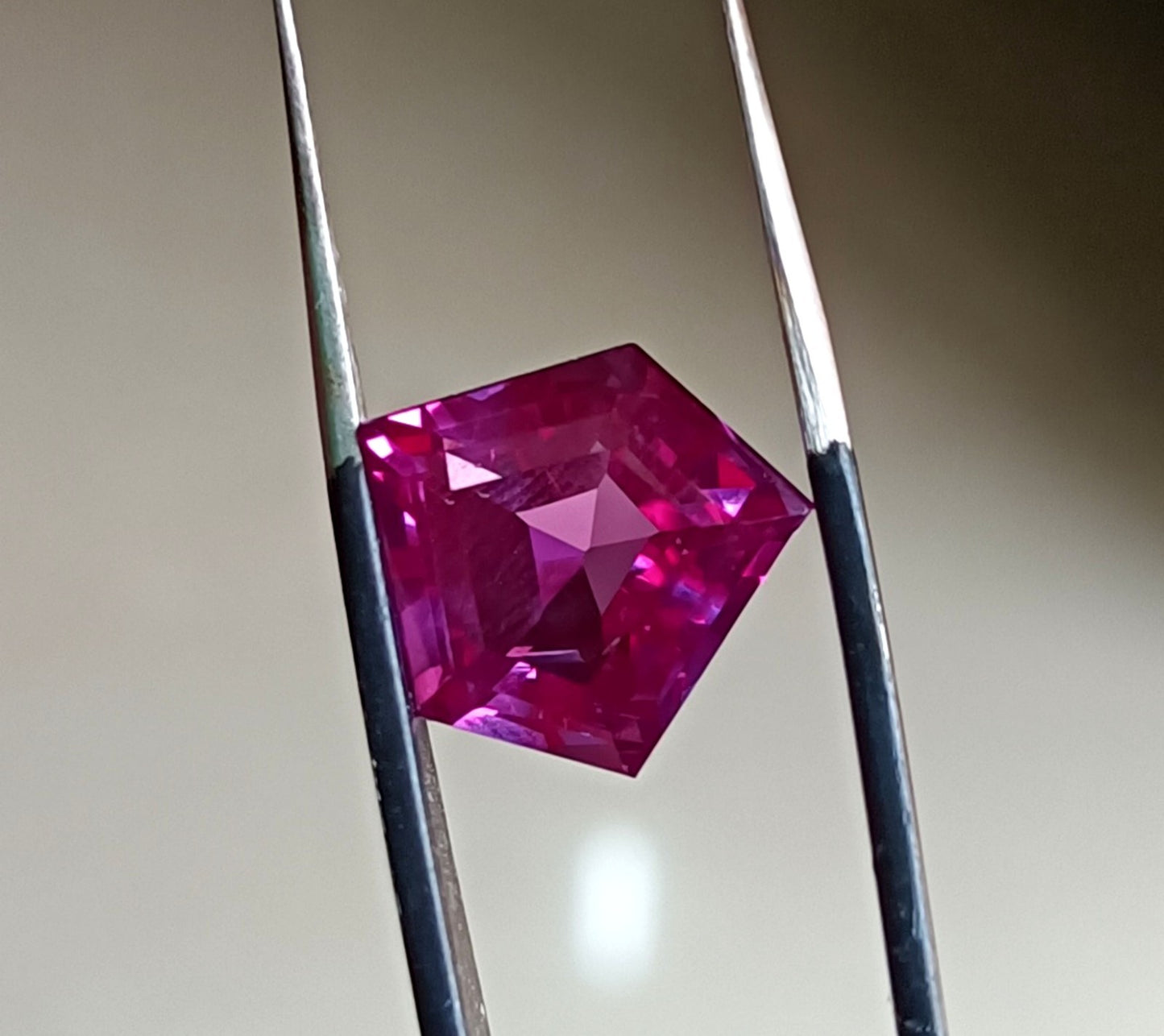 12.00 CT Certified Color Changing Natural Alexandrite Loose Gemstone Fancy Cut