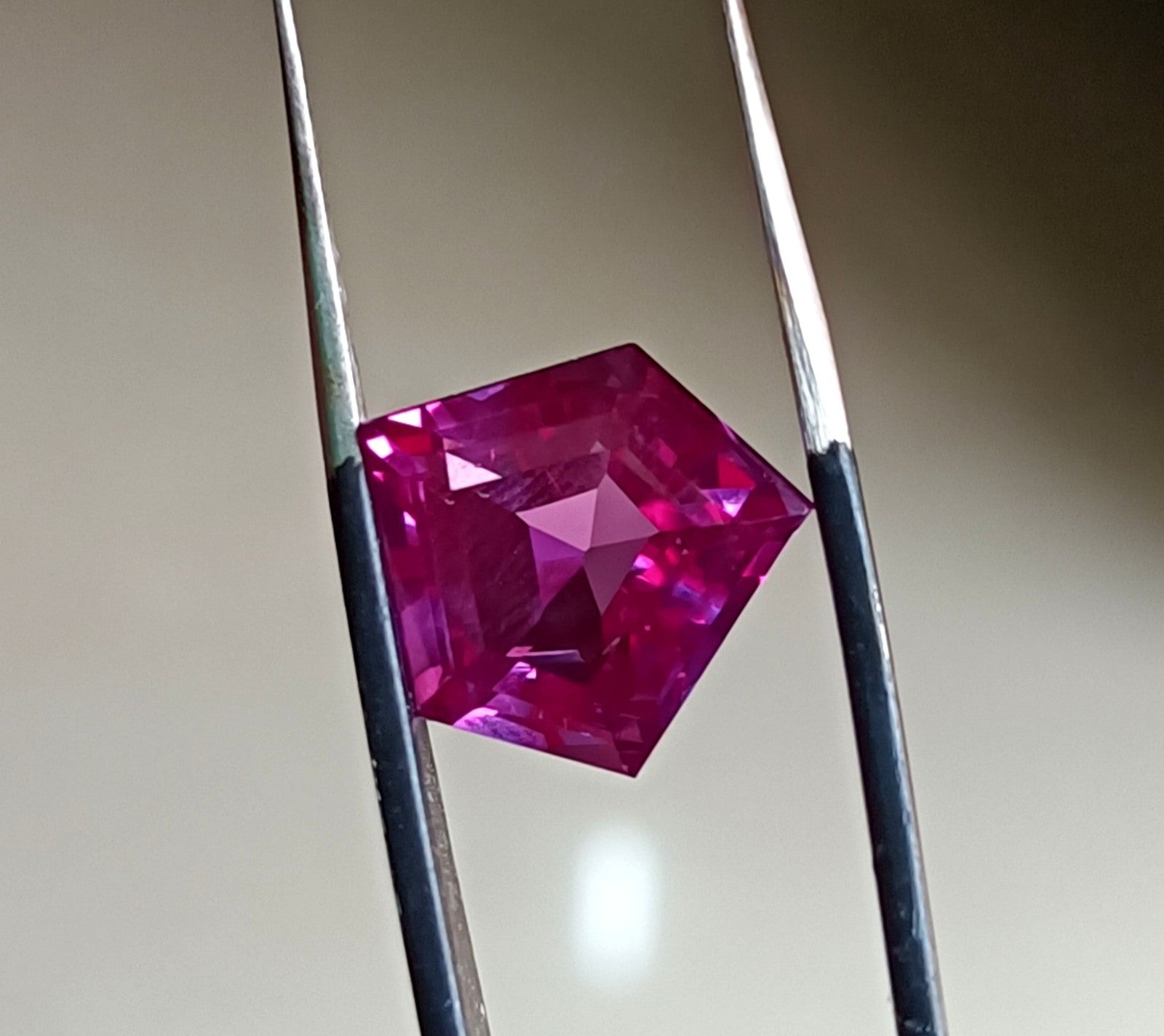 12.00 CT Certified Color Changing Natural Alexandrite Loose Gemstone Fancy Cut