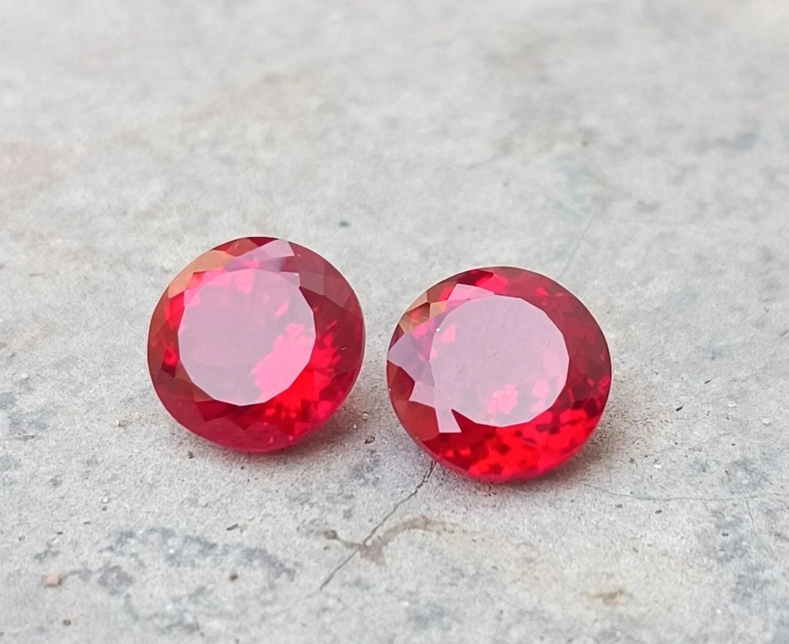 A+Natural Mozambique Red ruby 5 mm Pair Round Certified Untreated Loose Gemstone