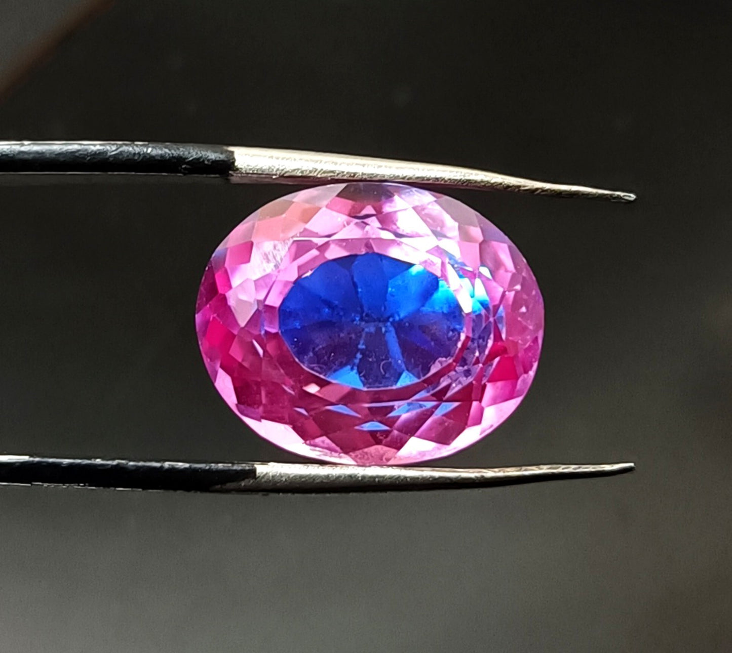 17.5 Ct A++ NATURAL Ceylon PITAMBARI Sapphire Bi-Color Certified Oval GEMSTONE