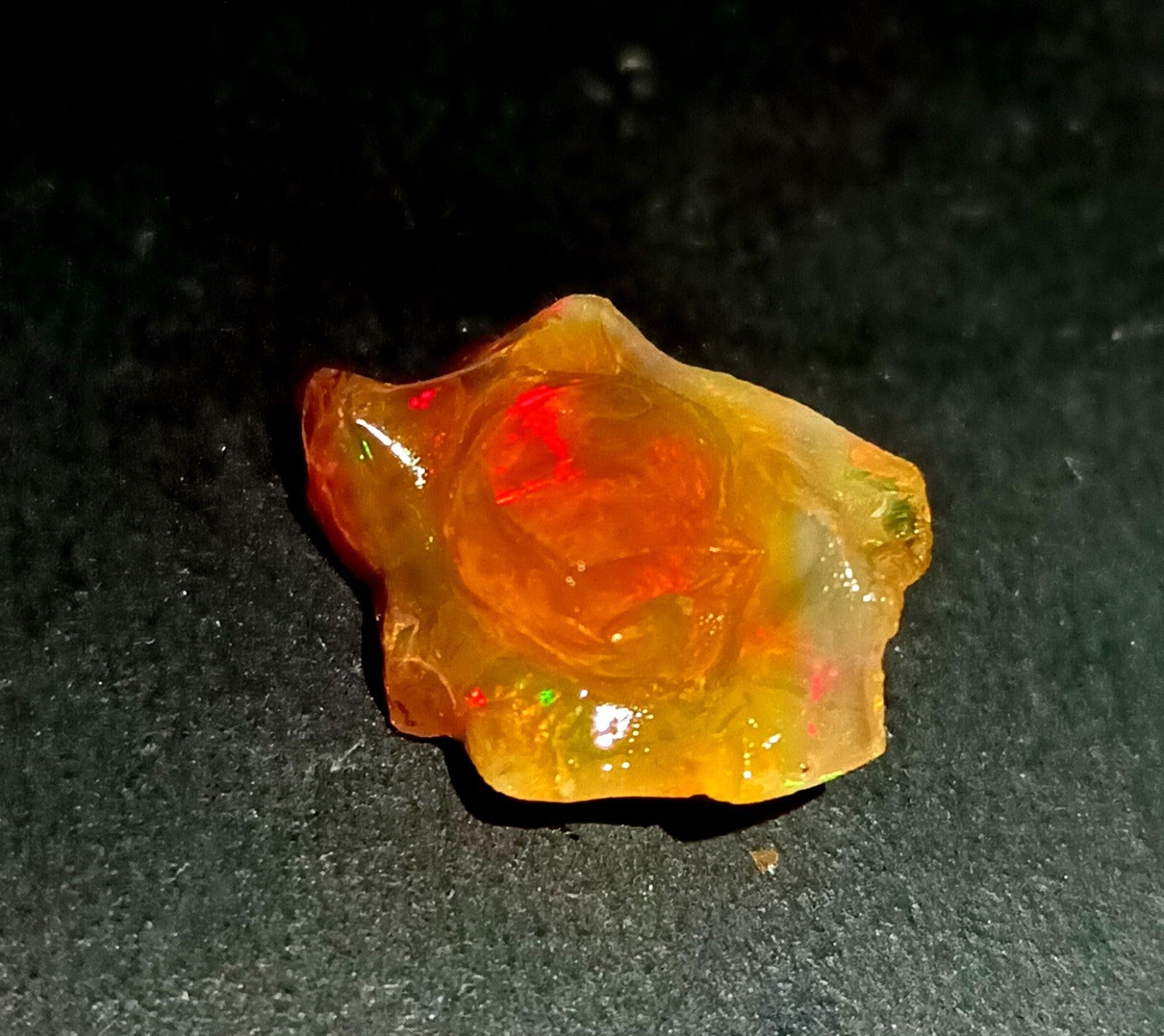 A++Play of Color 8.35 Ct Natural Ethiopian Black Opal Welo Rough LOOSE GEMSTONE