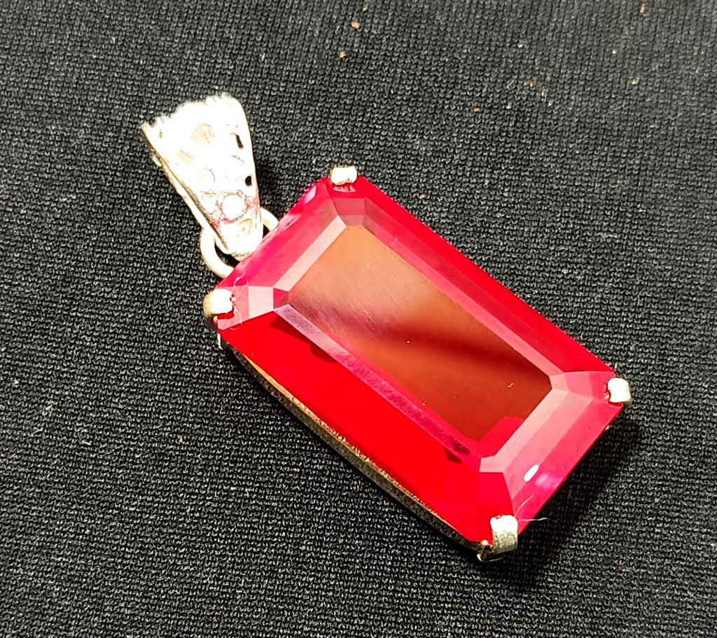 925 Sterling Silver Plated Emerald CutRuby Necklace locket Pendant 64.65 Ct