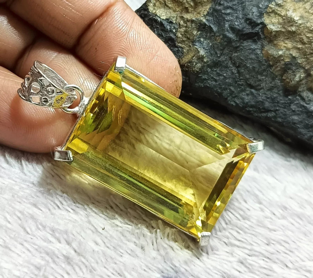 102.25 Ct EGL Certified Natural Topaz 925 Solid Silver Pendant Loose Gemstone