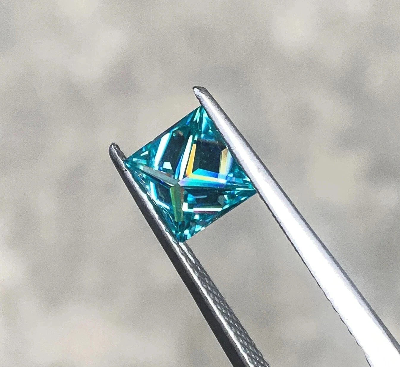 Blue Color Diamond 3 Ct Lab Grown Princess Cut VVS1 D Grade Certified Stone