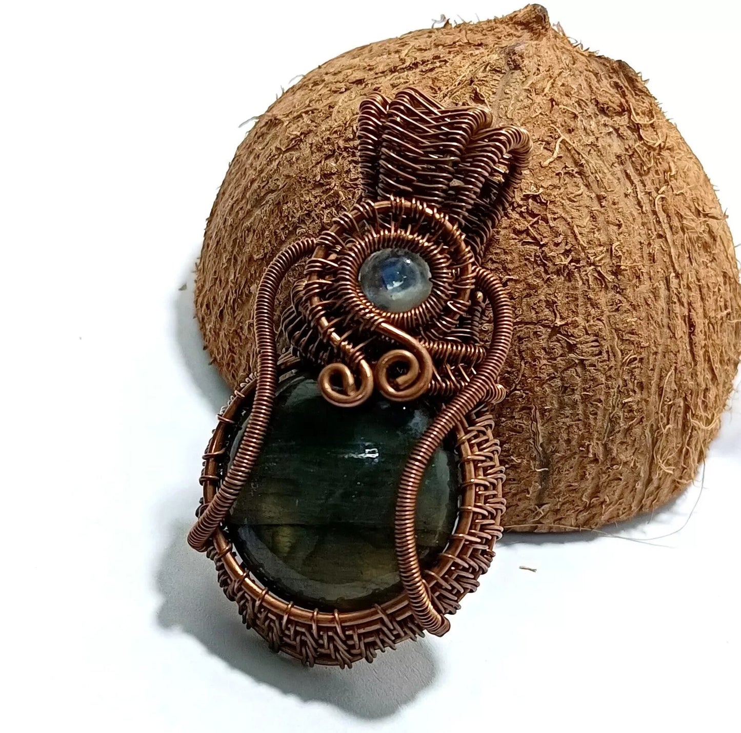 145.5 Ct Labradorite Wire Wrapped Pendant Handcrafted Copper Ethnic Gift 2.34"