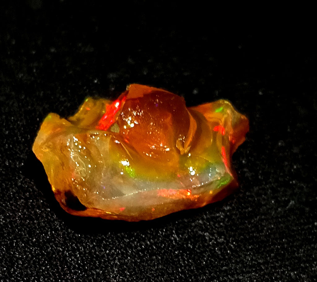 A++Play of Color 8.35 Ct Natural Ethiopian Black Opal Welo Rough LOOSE GEMSTONE