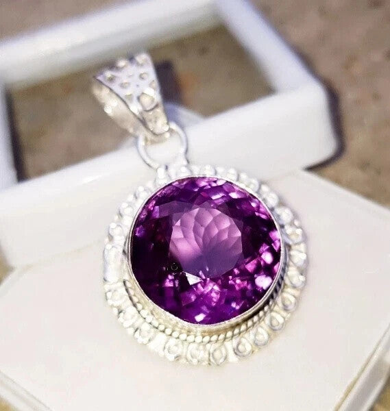 22 Ct Natural Color Change Alexandrite Round Fancy Solid Silver Pendant Gemstone