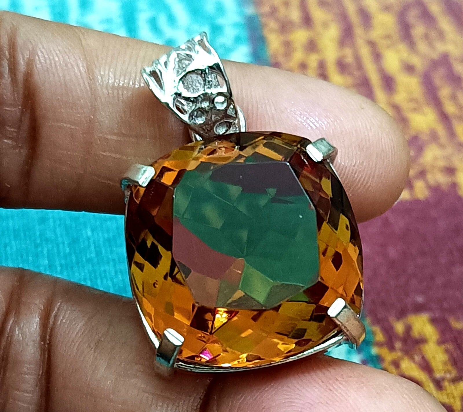 60.55 Ct Natural Zultanite 7 Color Pendant 925 Silver Loose Certified Gemstone