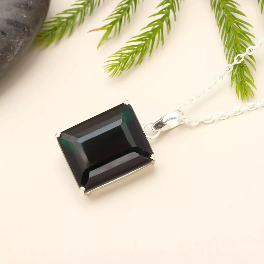 102 ct. natural green topaz Radiant shape solid silver pendant 925
