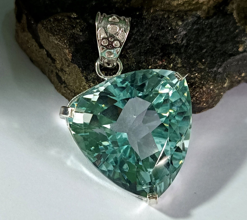 67.90Ct Certified Natural Topaz 925 Solid Silver Trillion Pendant Loose Gemstone