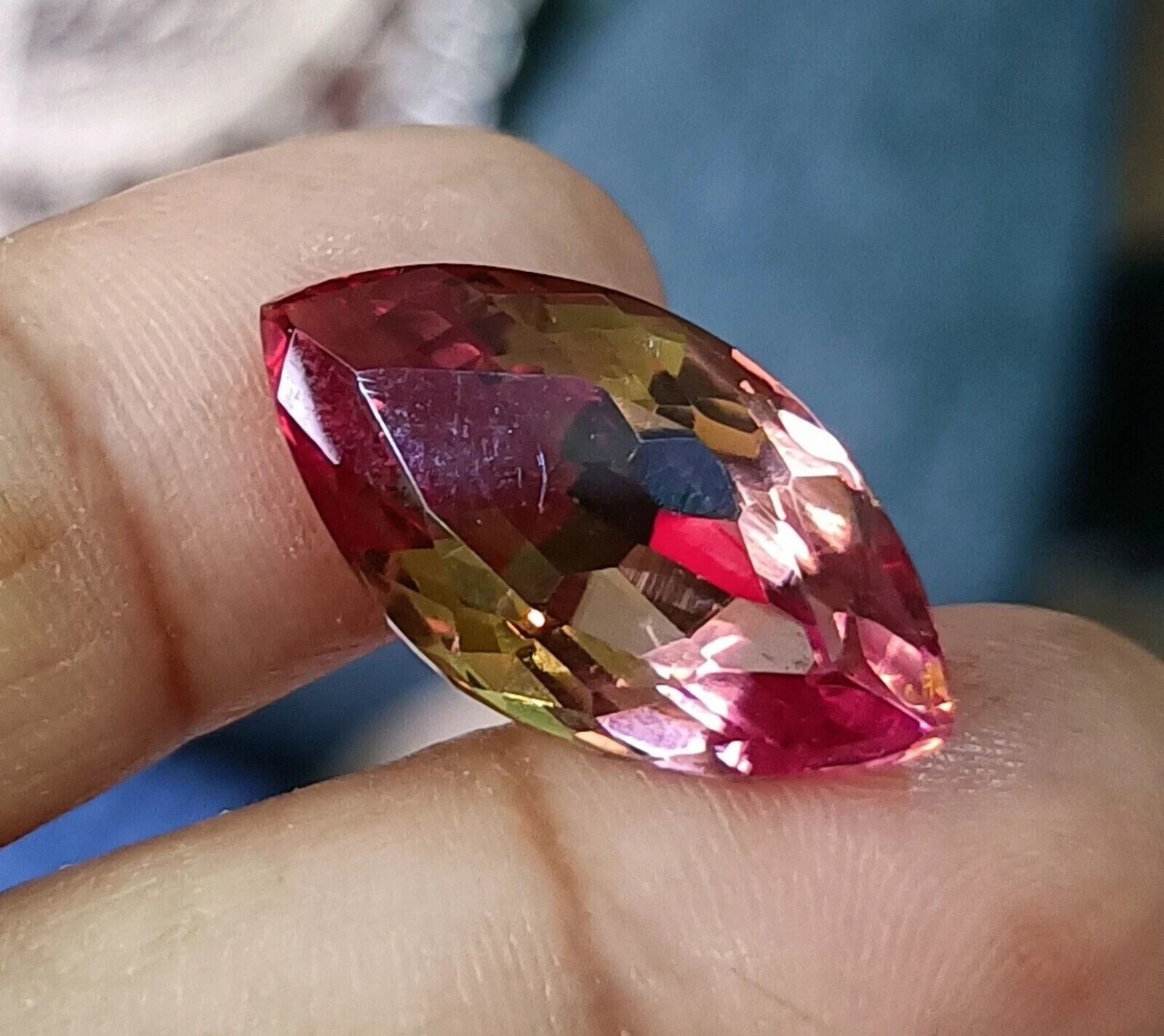 Natural 16.5 Ct Certified Zultanite Color-Change Marquise Cut Loose Gemstone